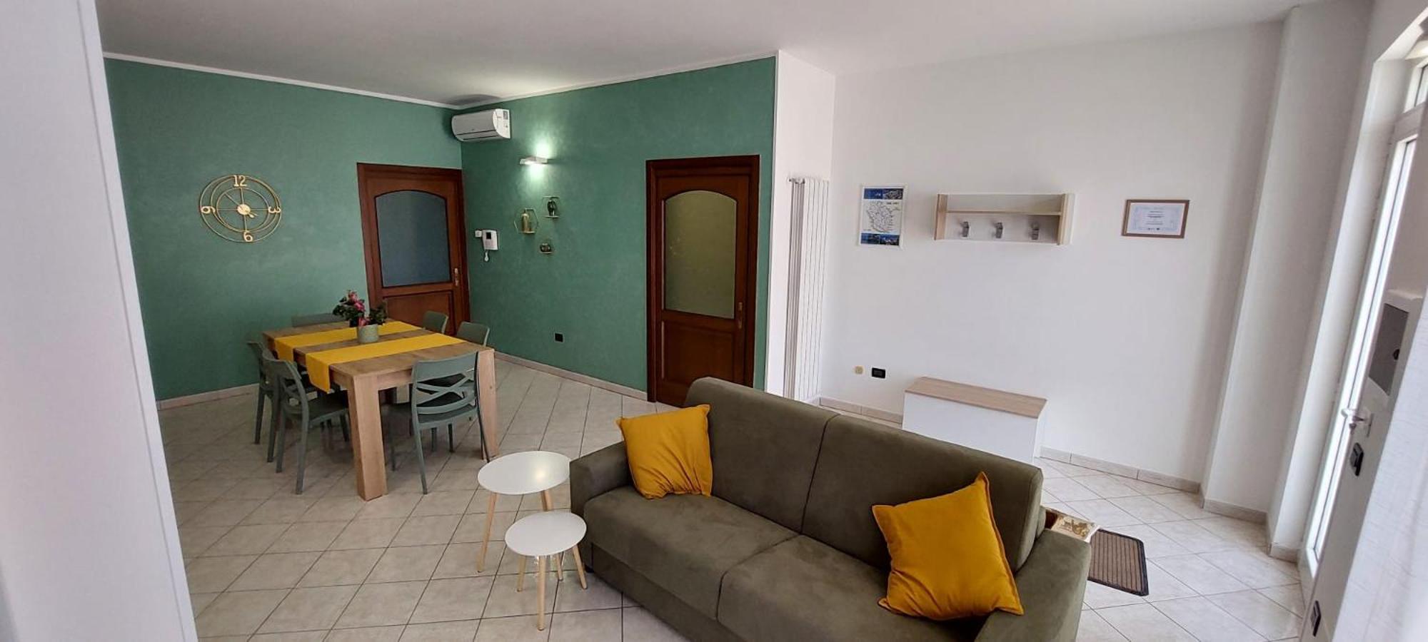 Casa Vacanze Fronte Castello Martano Exterior photo